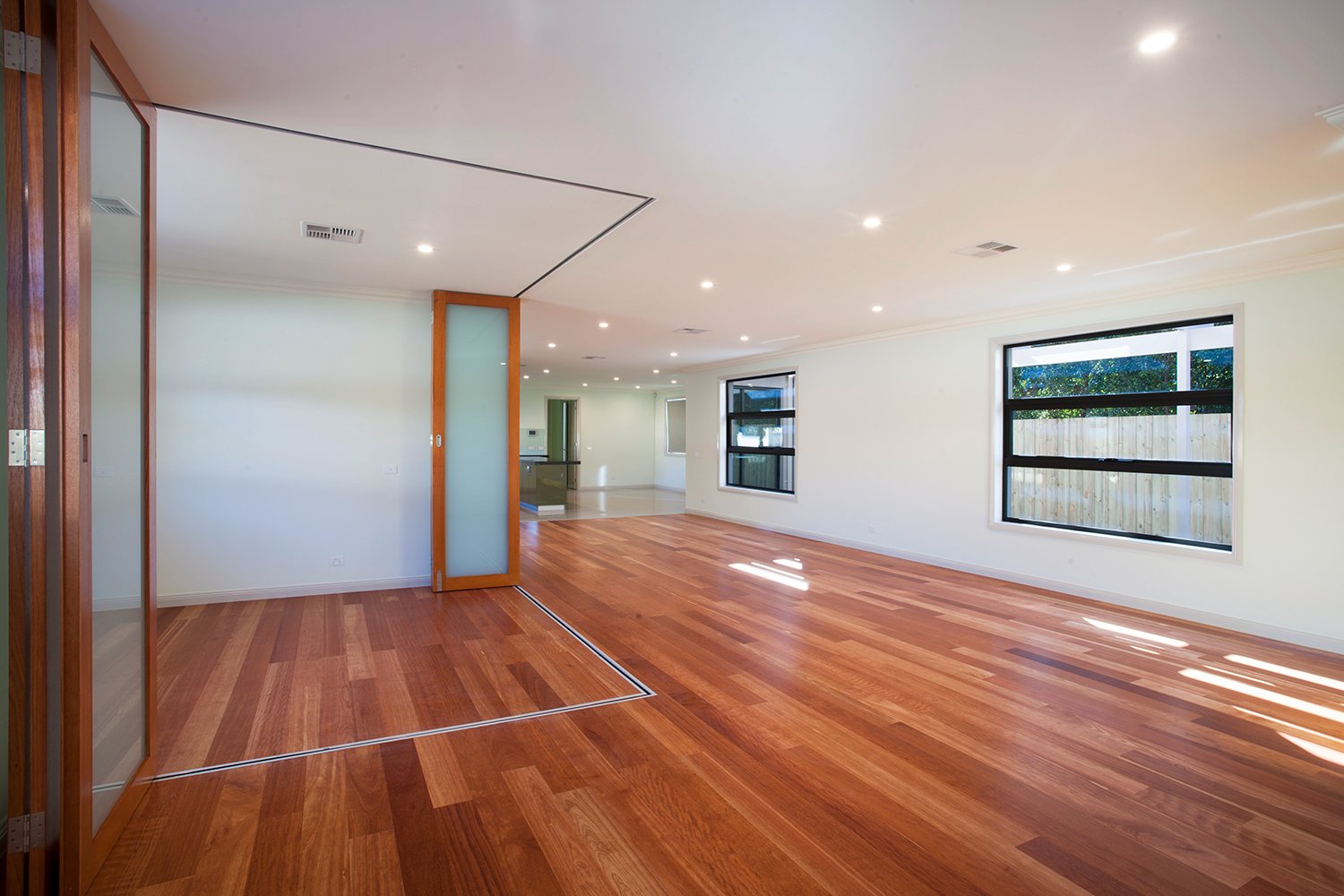 Gallery: 4a Loch Court