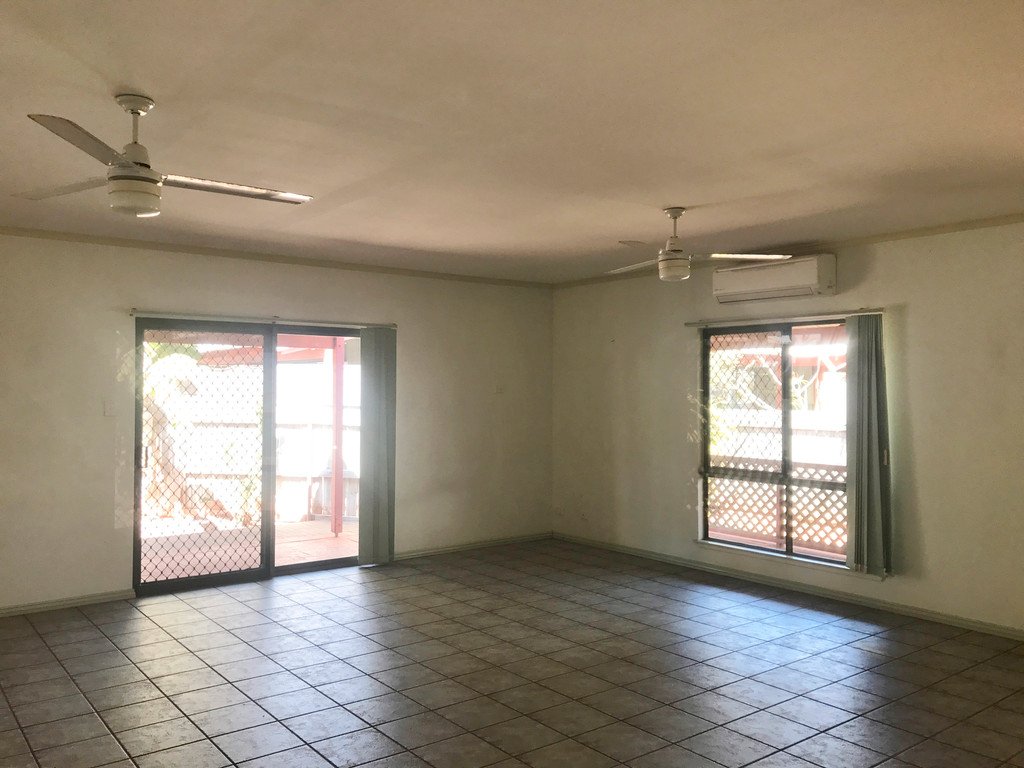 4A Macnee Court CABLE BEACH 5