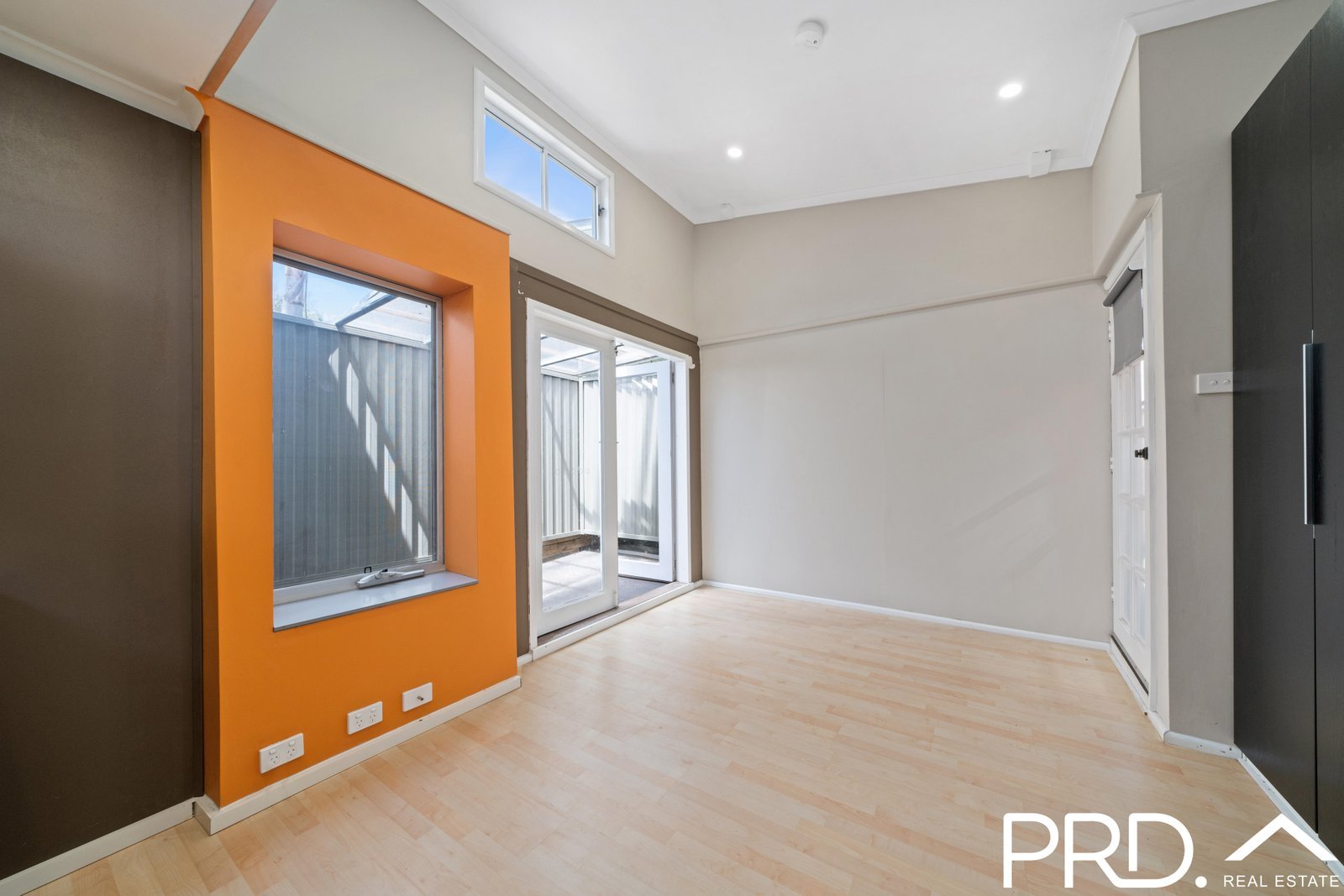 4a Merris Place MILPERRA 1