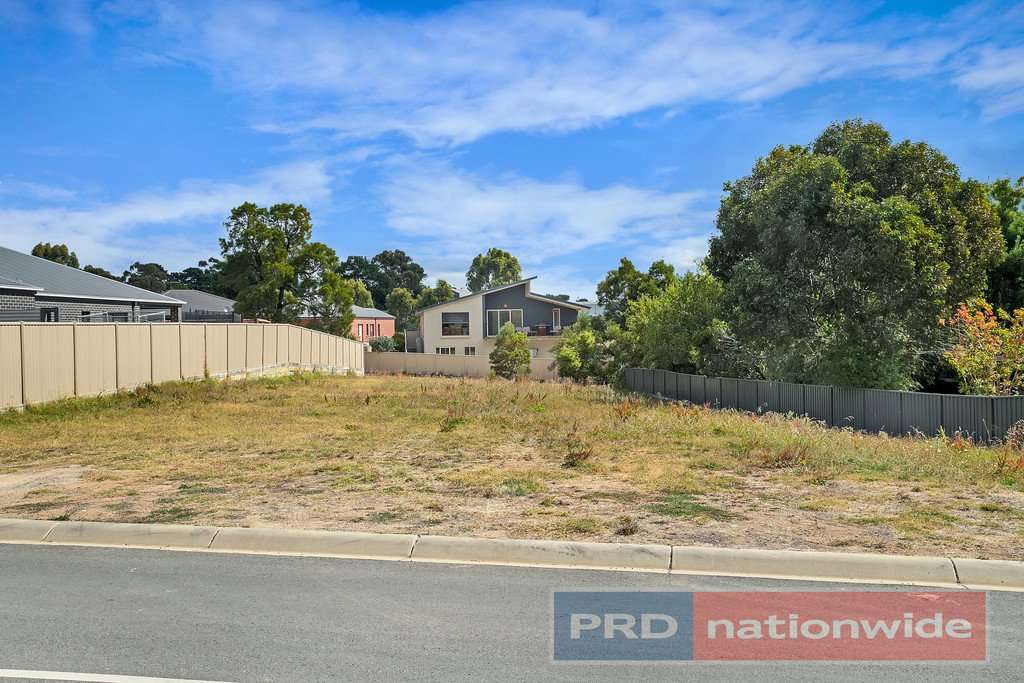 4A Middlin Street BROWN HILL 2