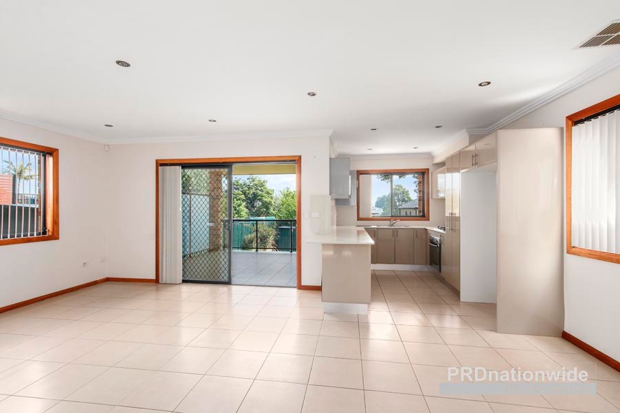 4A Prosser Avenue PADSTOW 2