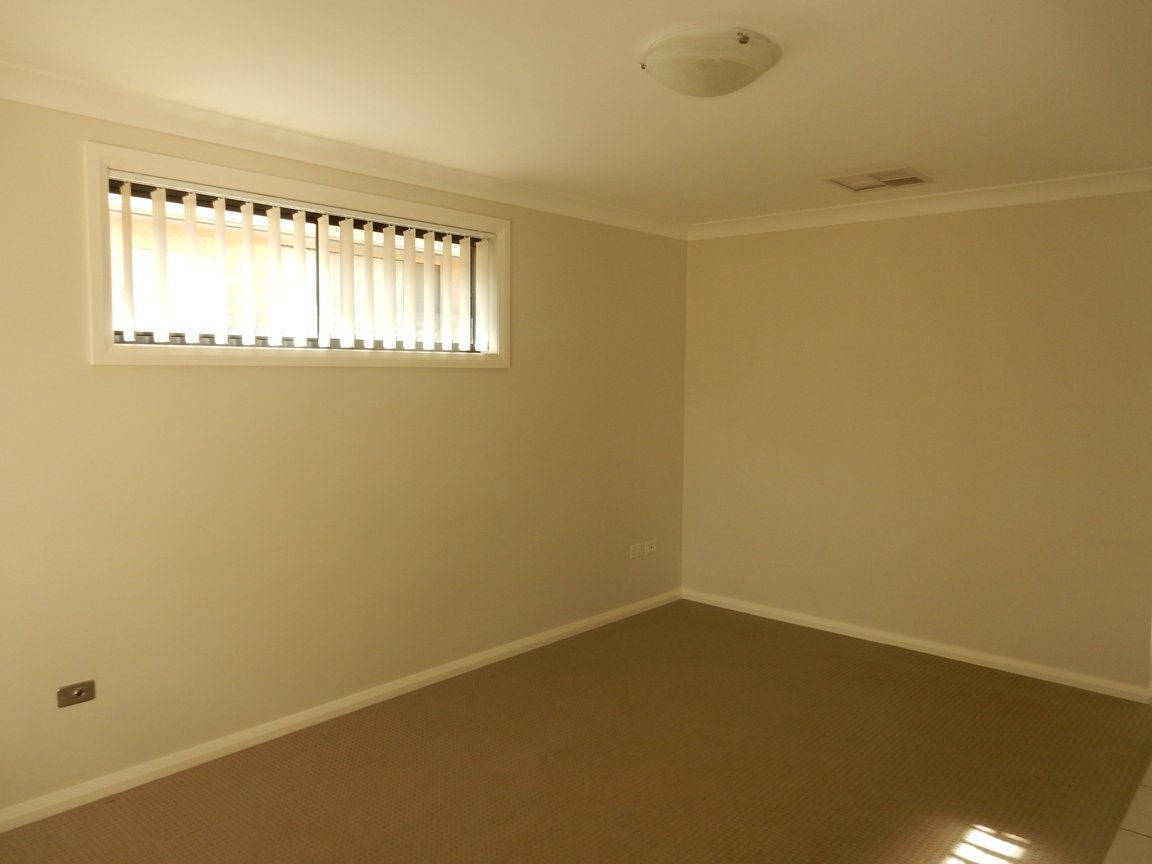 4a Red Cedar Cove OXLEY VALE 2