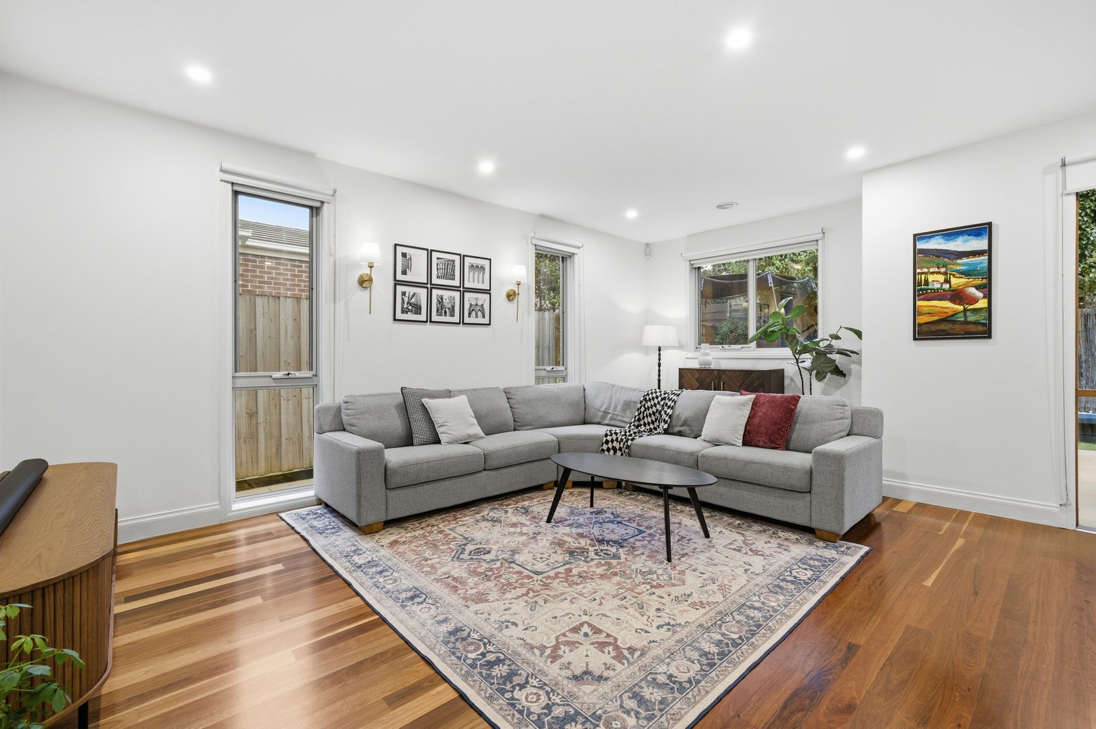 Gallery: 4A Roselyn Crescent