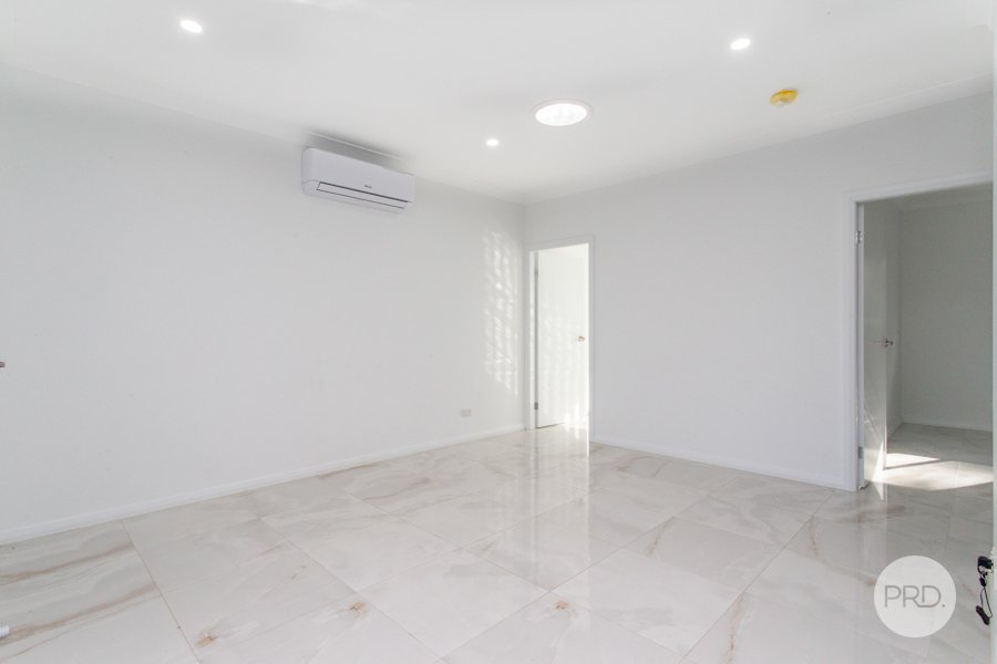 4A Stockwood Street SOUTH PENRITH 4