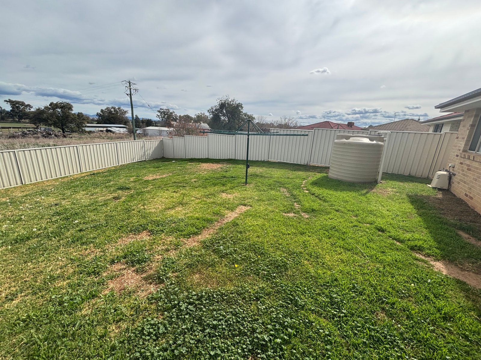 4a Tulipwood Crescent TAMWORTH 14