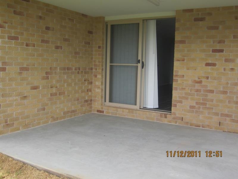 4a Tulipwood Crescent TAMWORTH 6