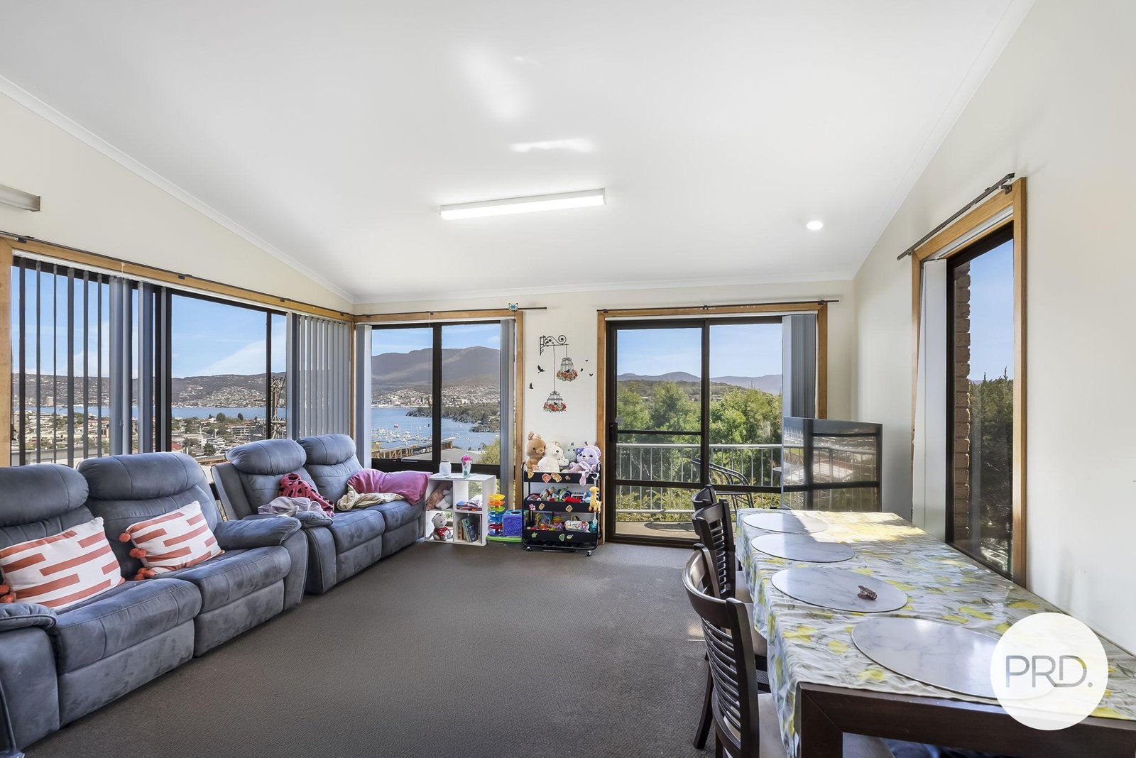 4A View Street BELLERIVE 2