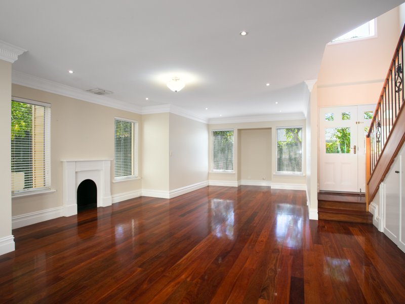 4a Widdicombe Street MYAREE 5