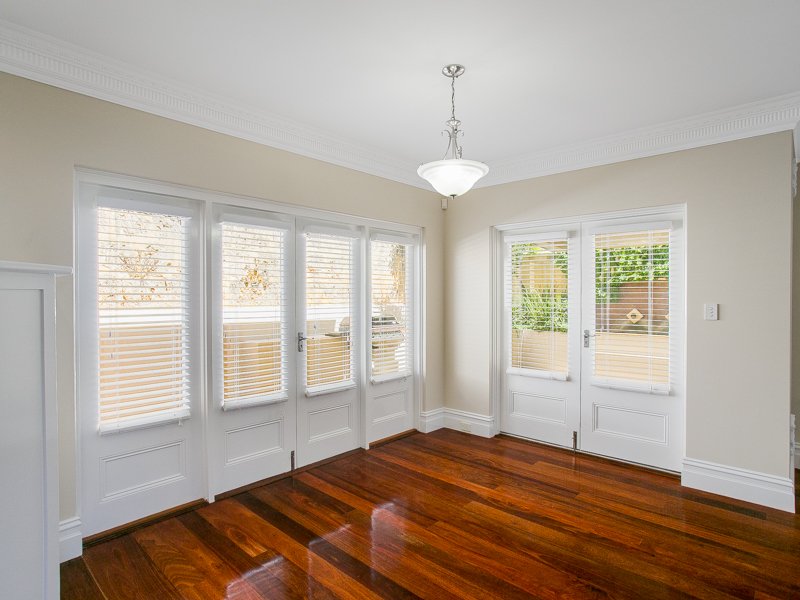 4a Widdicombe Street MYAREE 6