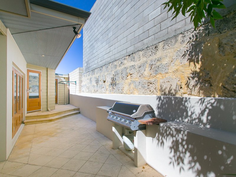 4a Widdicombe Street MYAREE 2