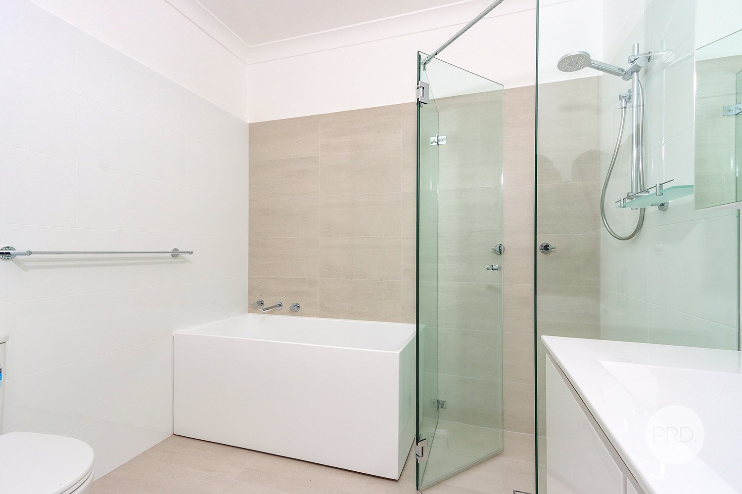 4a Wonoona Pde East  OATLEY 2