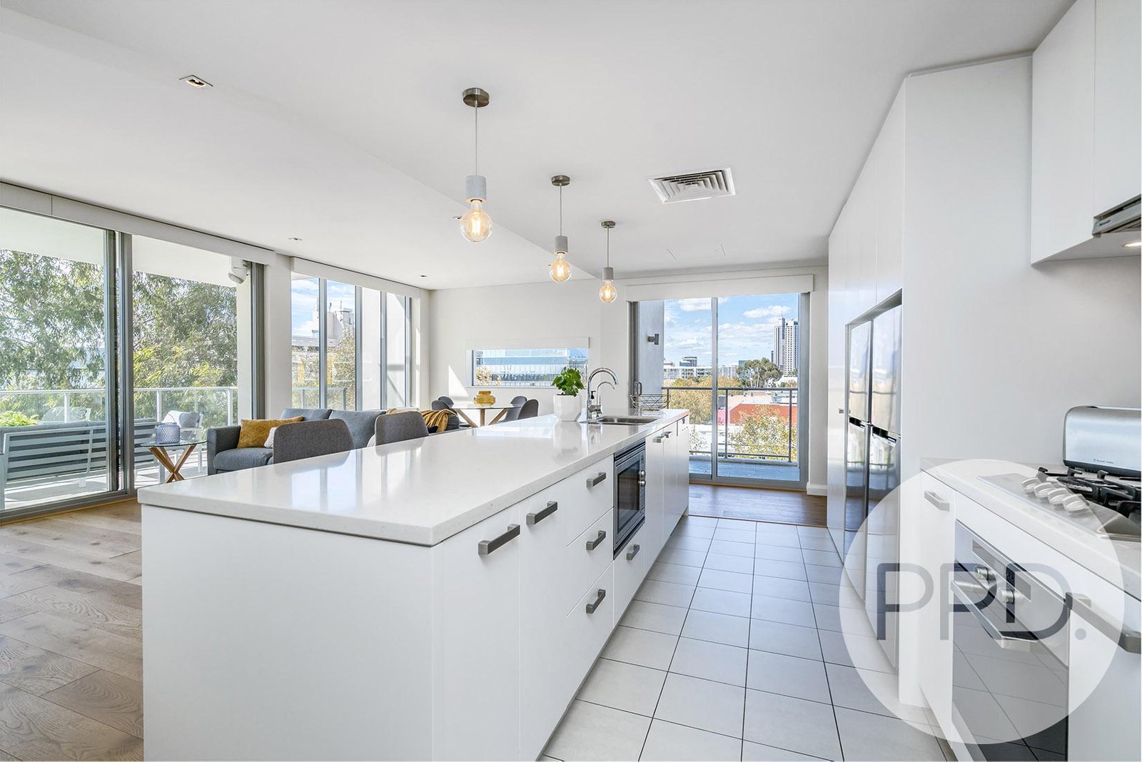 4A/1303 Hay Street WEST PERTH 2