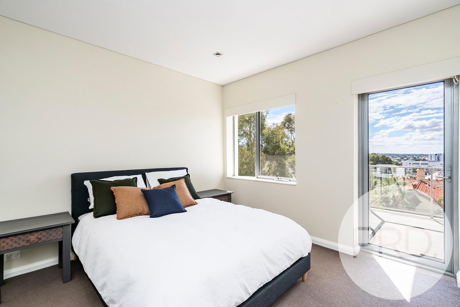 4A/1303 Hay Street WEST PERTH 8