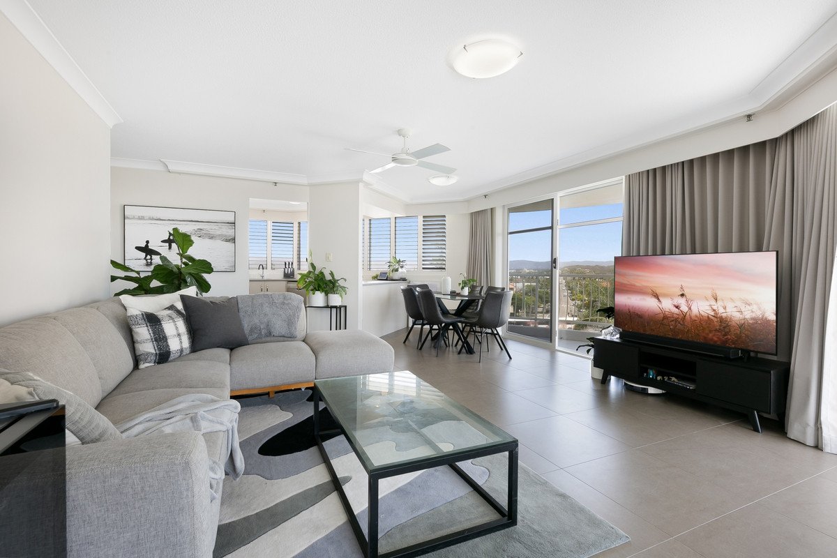 4A/238 The Esplanade Burleigh Heads 7