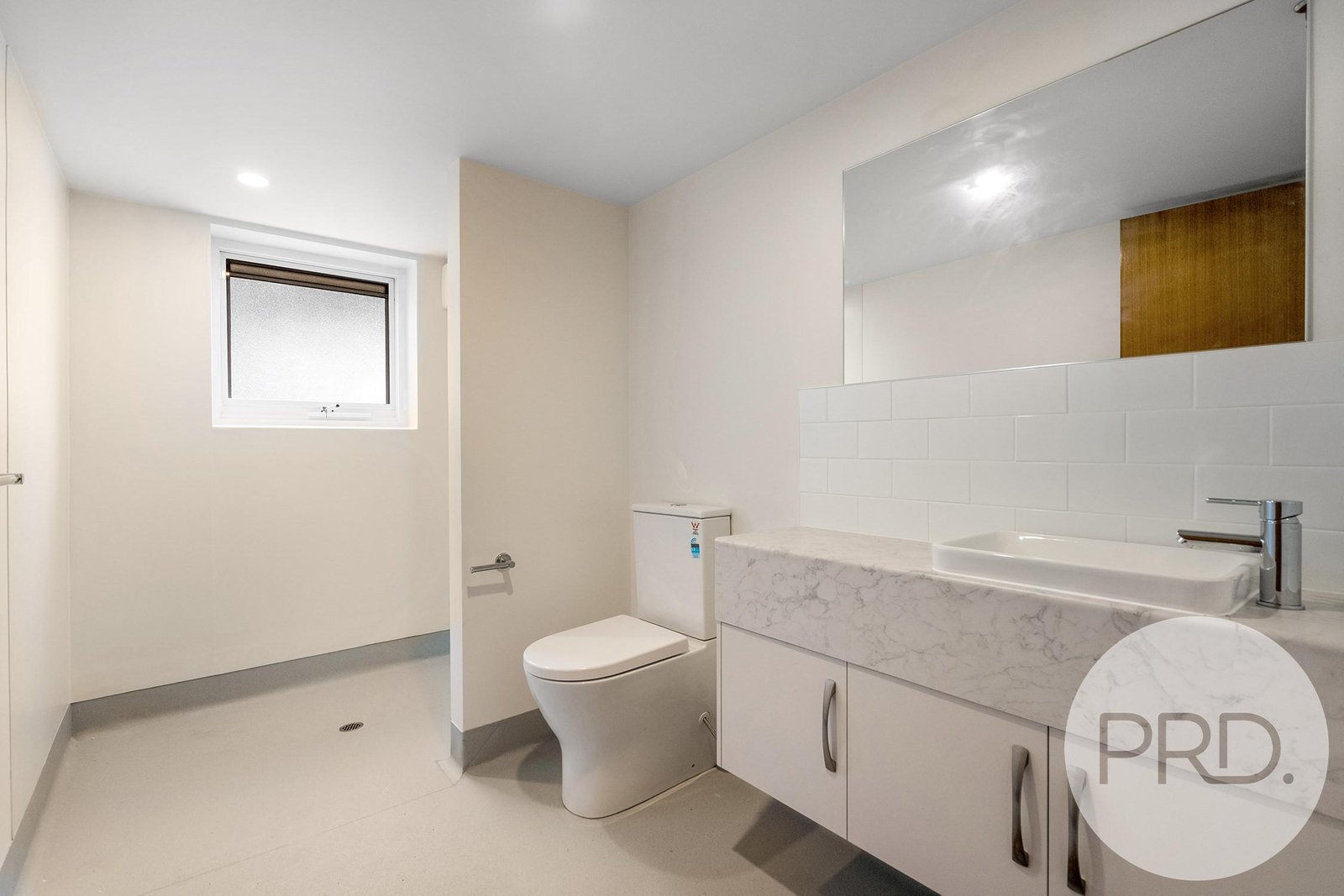 4a/7 Ballawinnie Road LINDISFARNE 9