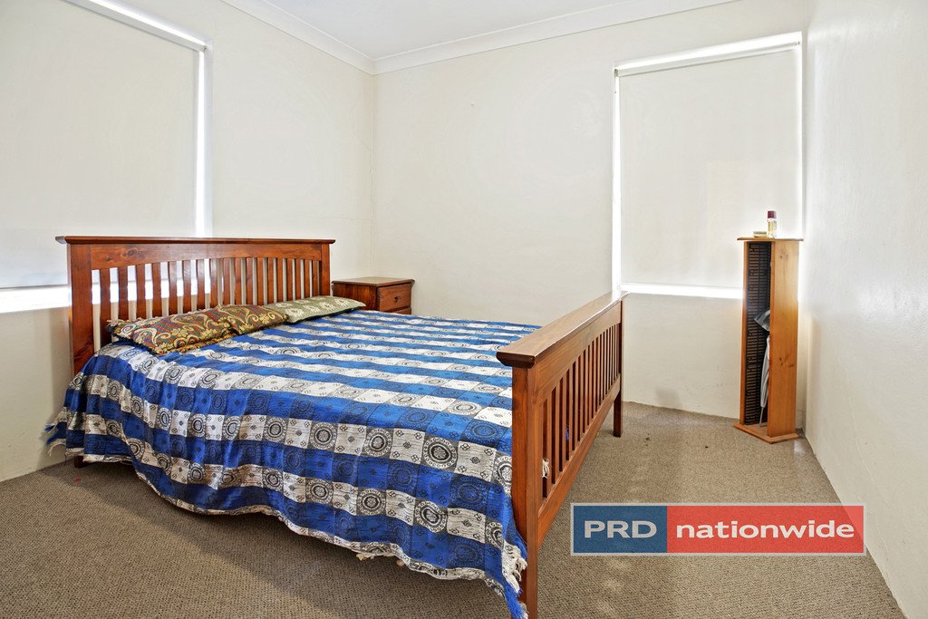 4A/9-19 York Road JAMISONTOWN 7