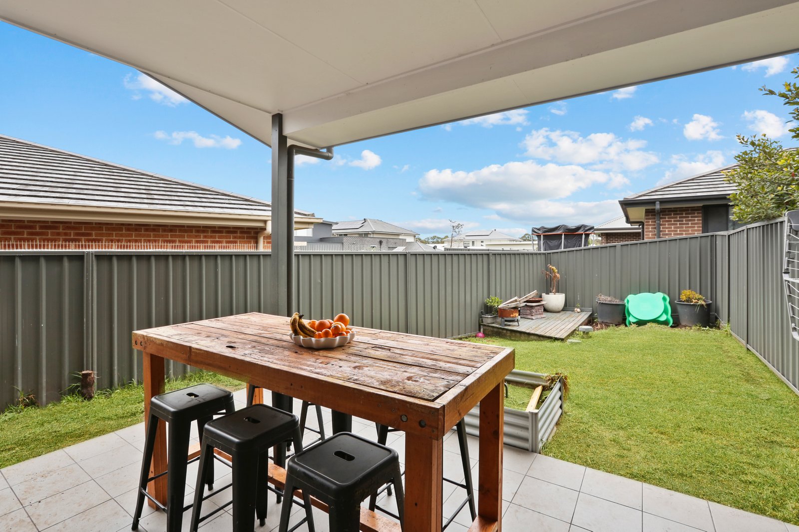 4b Kestrel Avenue HORSLEY 8