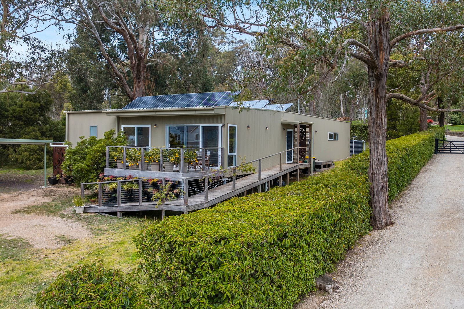 Real Estate and Property in 4C Royston Road, Woodend, VIC