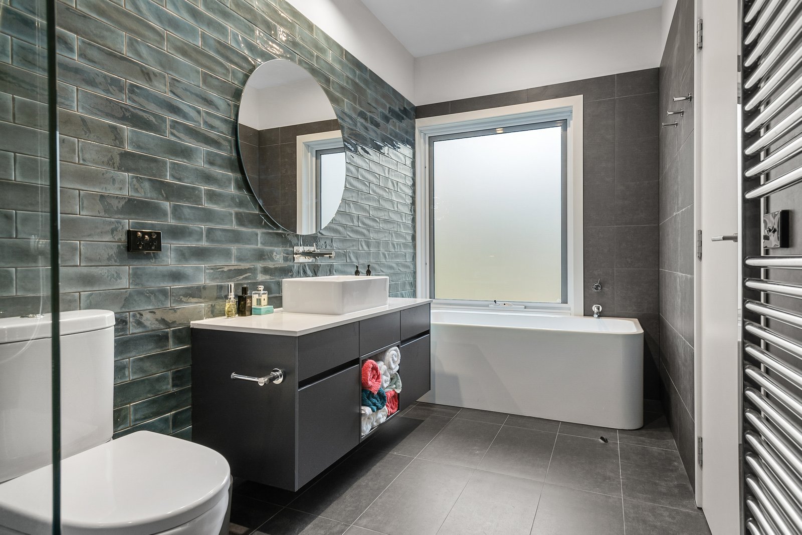 Real Estate and Property in 4C Royston Road, Woodend, VIC