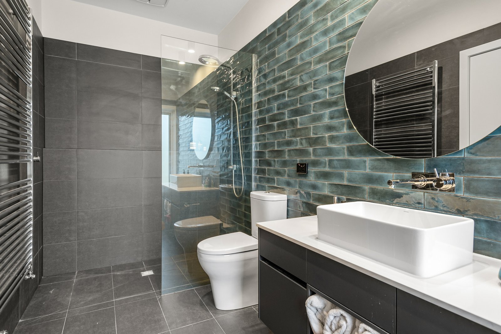 Real Estate and Property in 4C Royston Road, Woodend, VIC