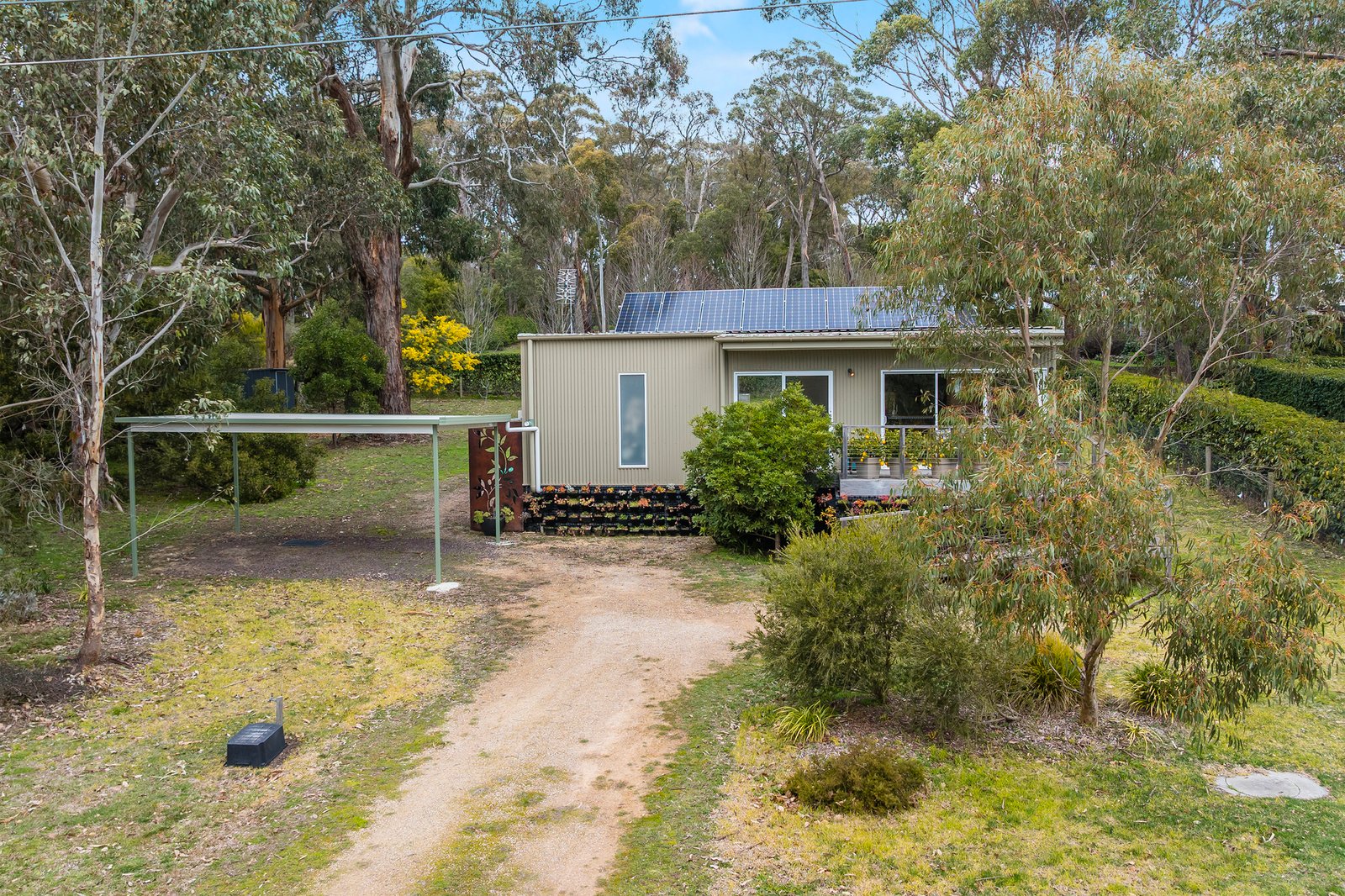 Real Estate and Property in 4C Royston Road, Woodend, VIC