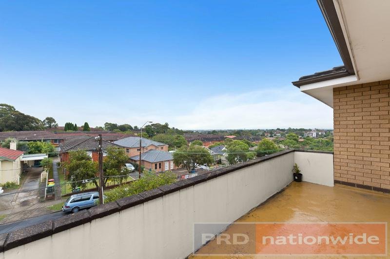5 / 252A Lakemba Street LAKEMBA 7