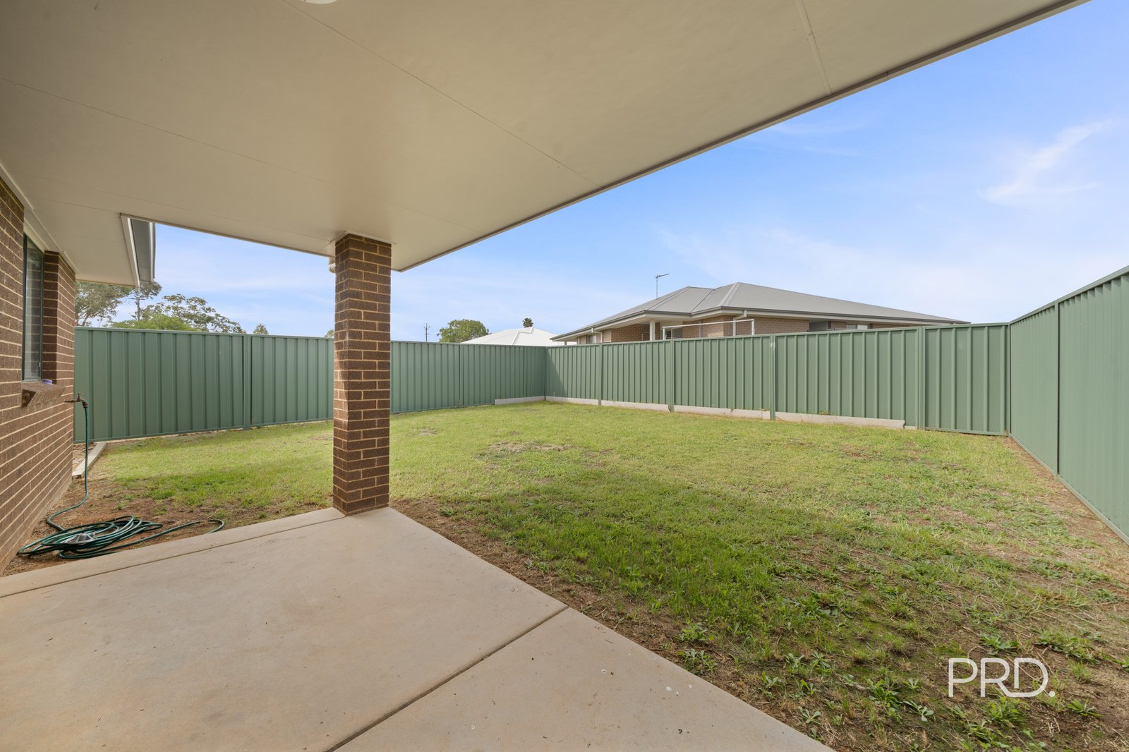 5 & 5a Hazelwood Drive FOREST HILL 11