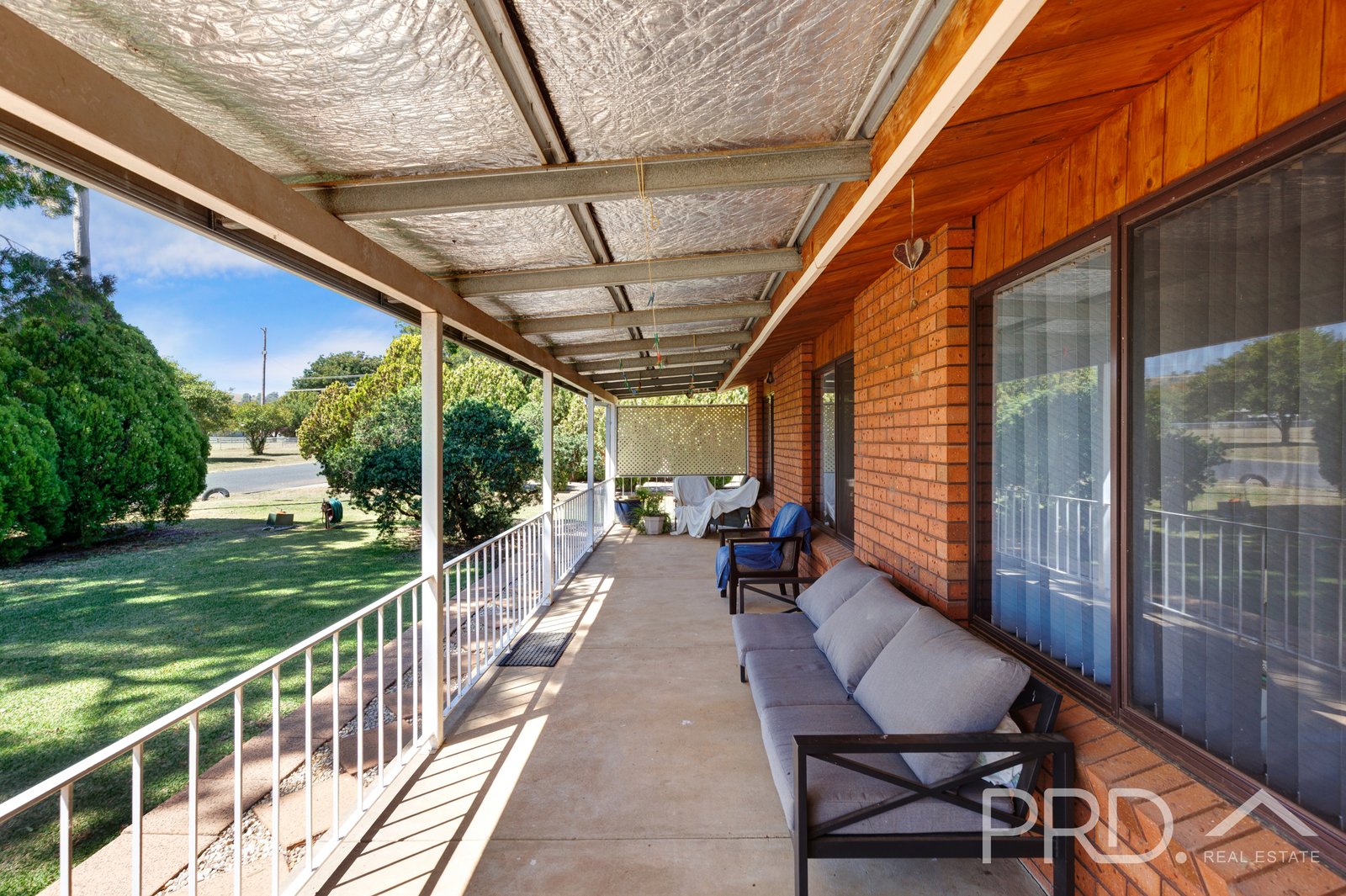 5-7 Lynch Street ADELONG 3
