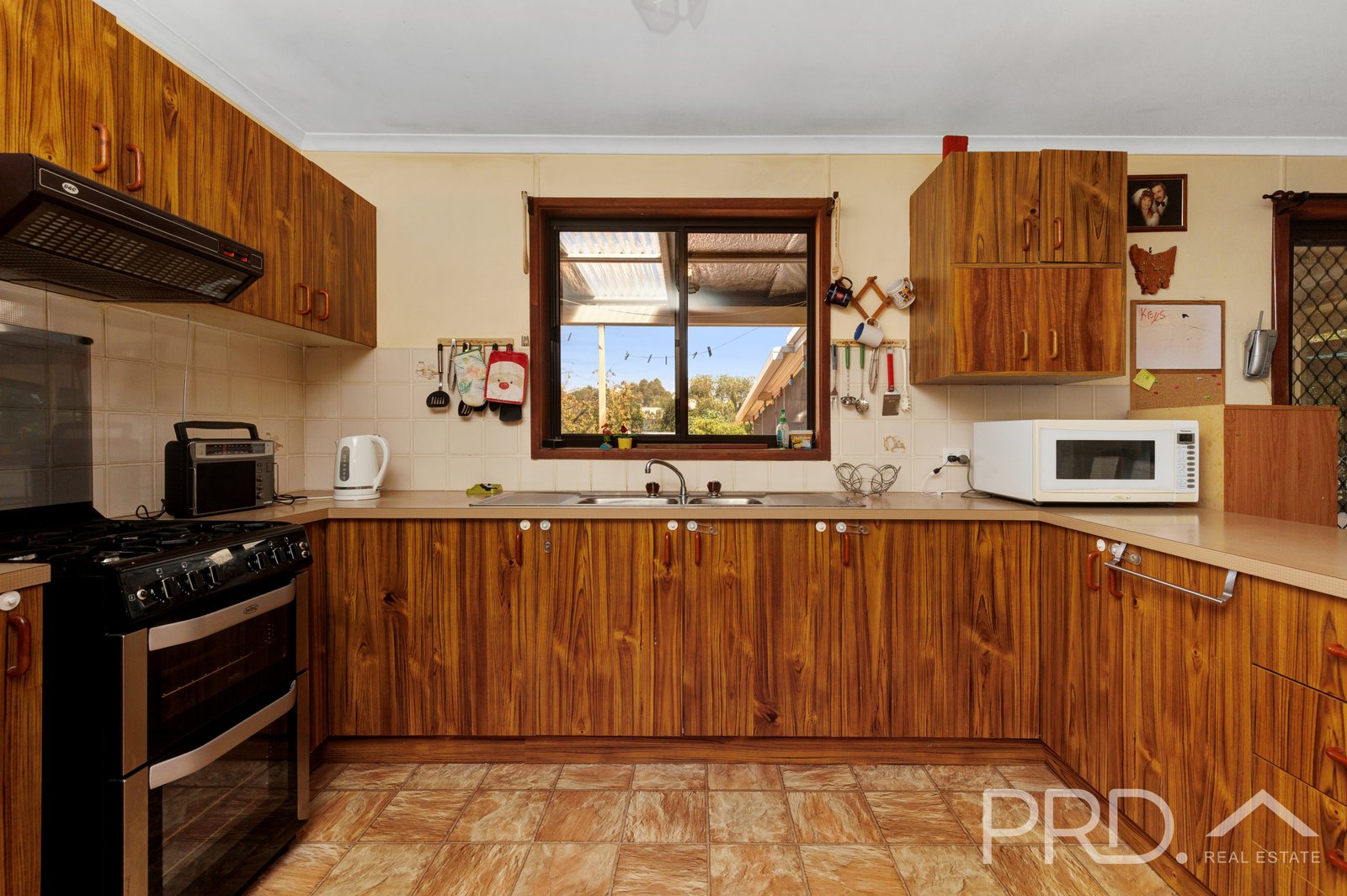 5-7 Lynch Street ADELONG 7