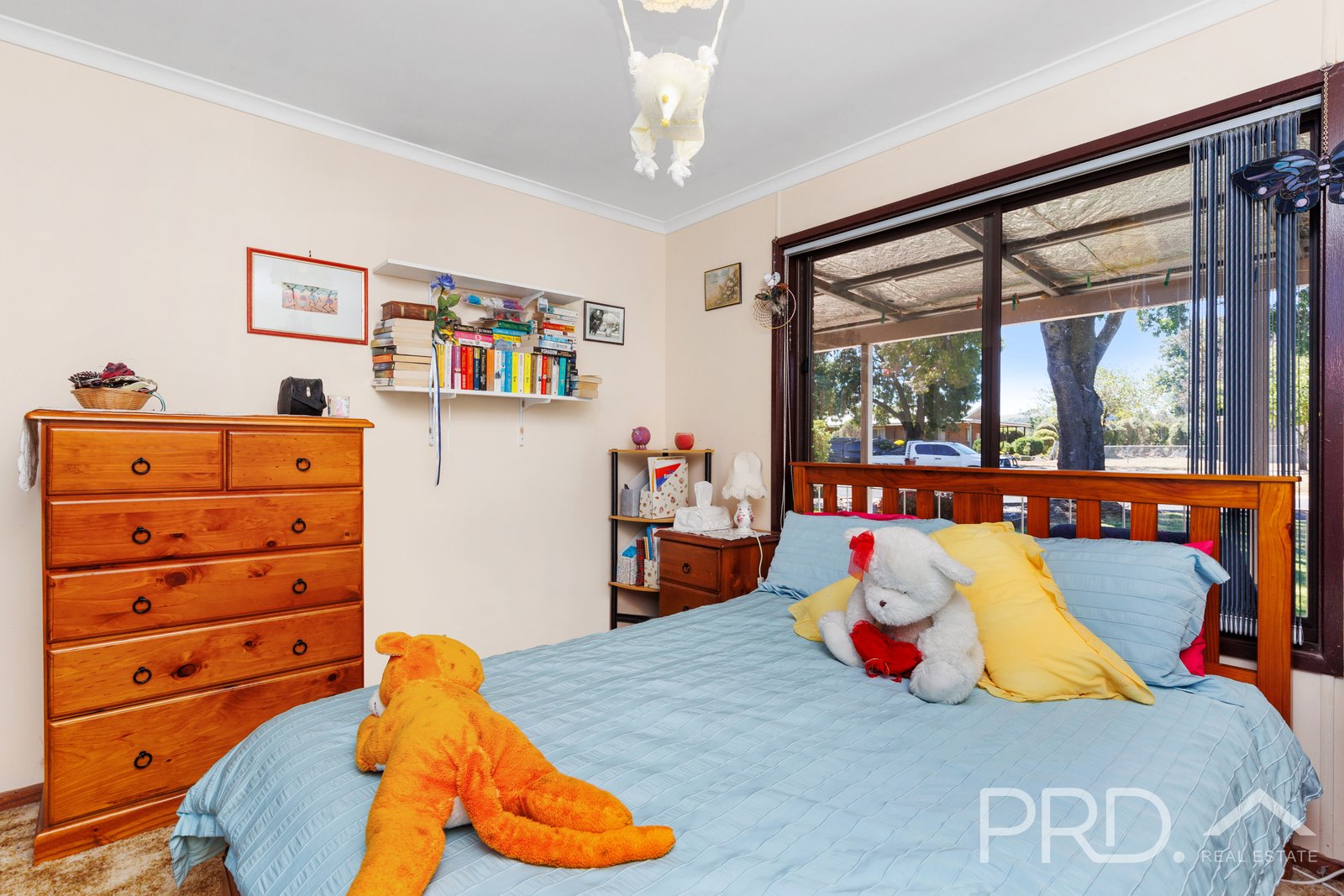 5-7 Lynch Street ADELONG 9