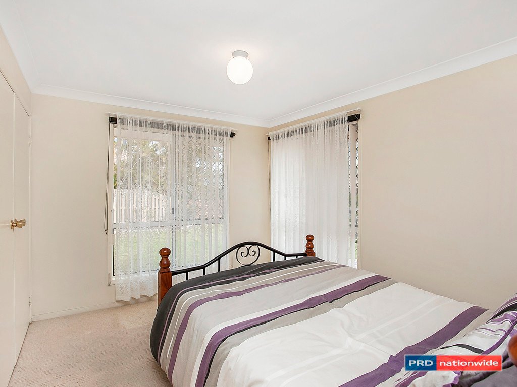 5 Acron Street ELANORA 9