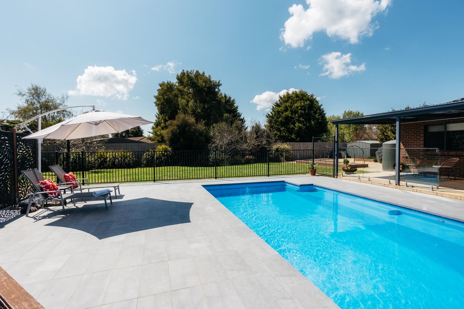 Real Estate and Property in 5 Adam Close, Woodend, VIC