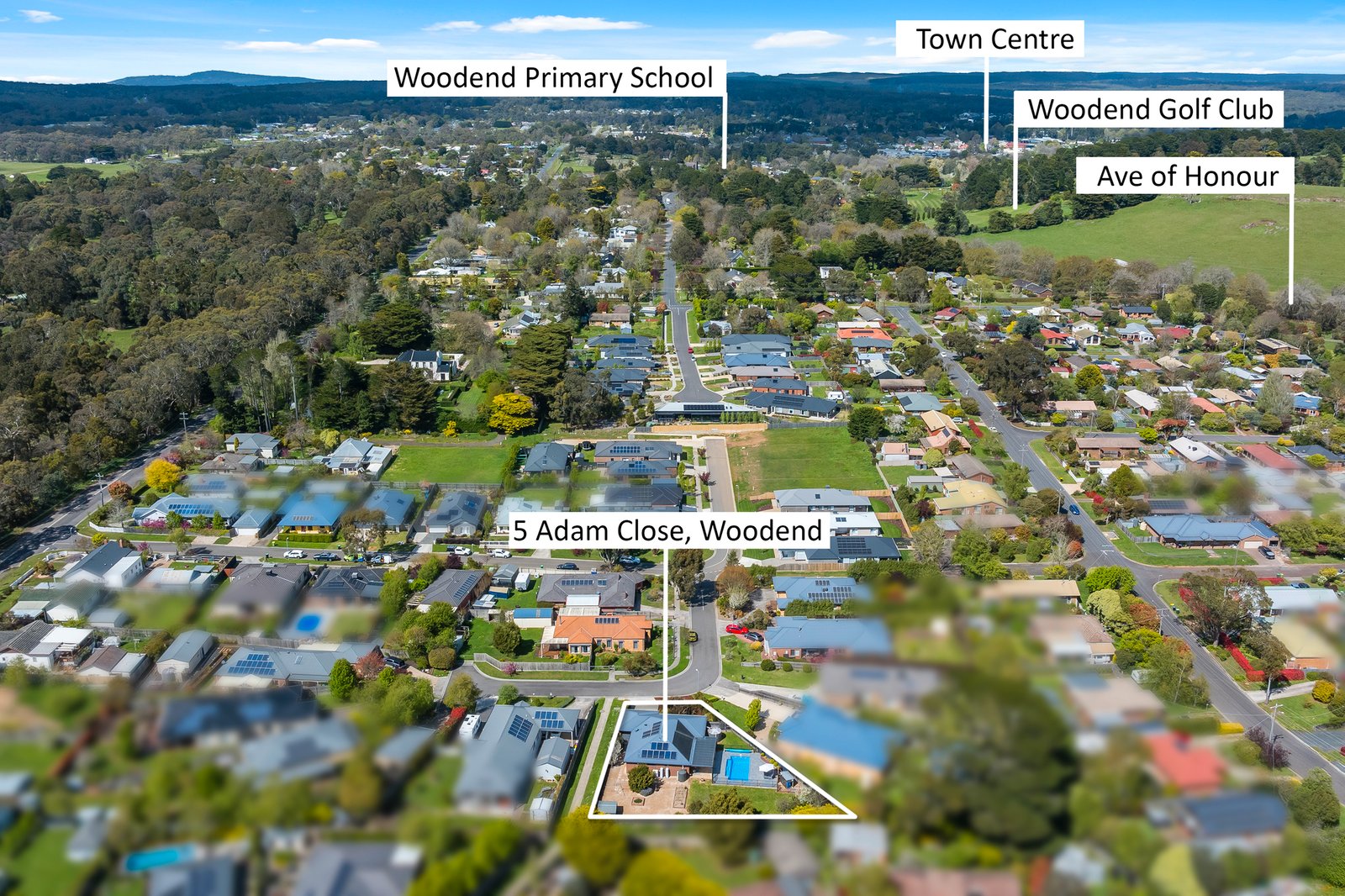 Real Estate and Property in 5 Adam Close, Woodend, VIC