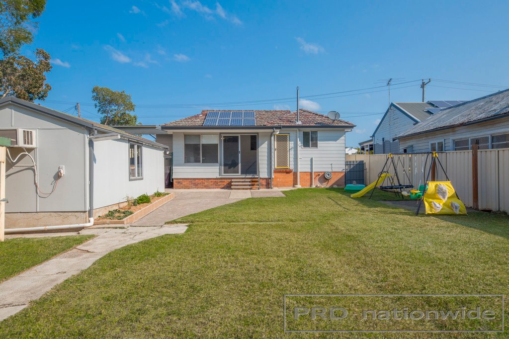 5 Addison Street BERESFIELD 21