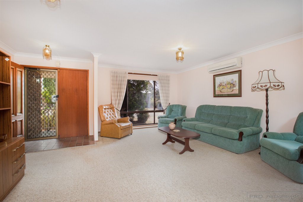 5 Adele Crescent ASHTONFIELD 2