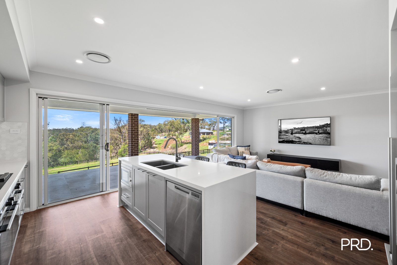 5 Albanis Close SOUTH MAROOTA 7