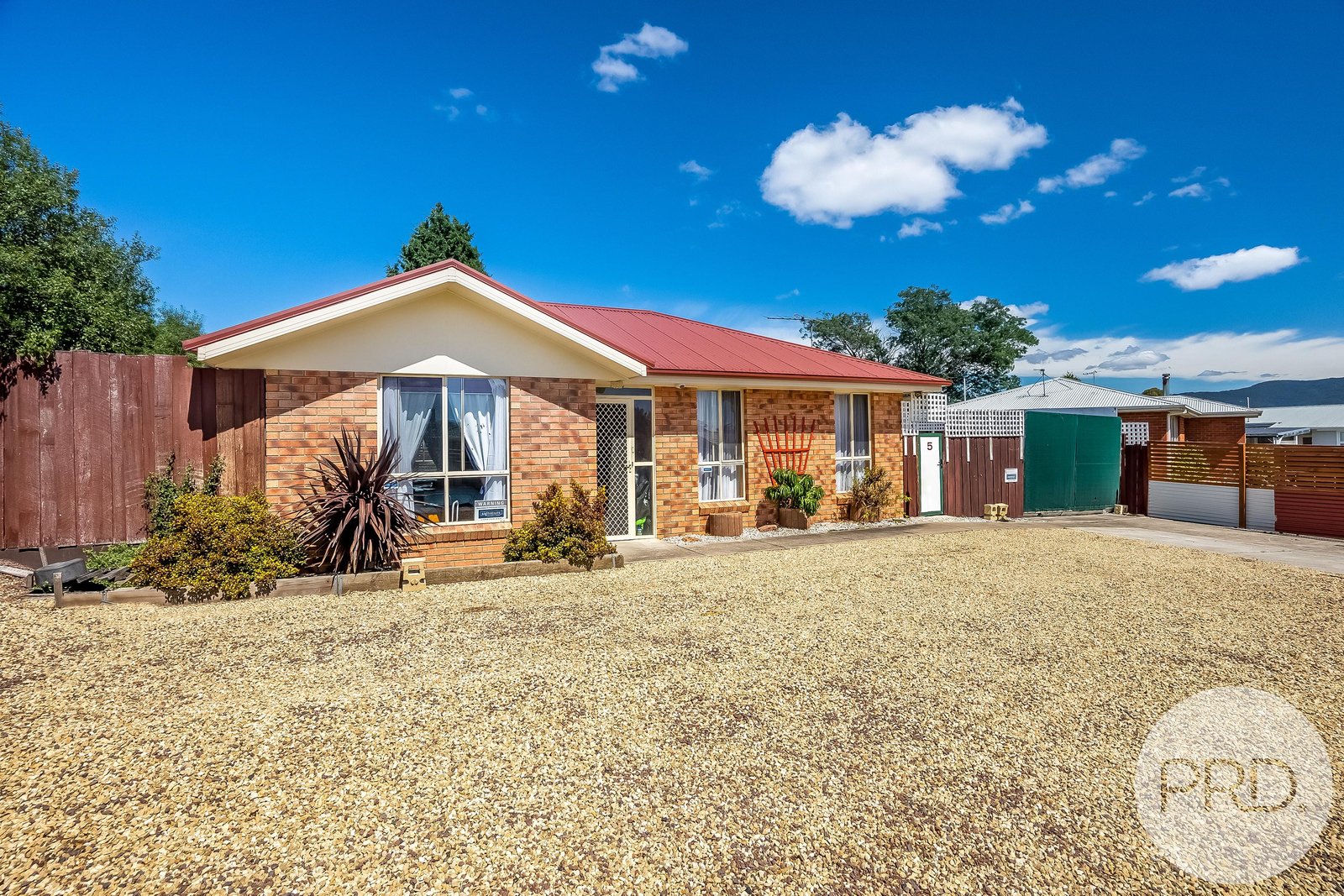 5 Albion Road BRIDGEWATER 2