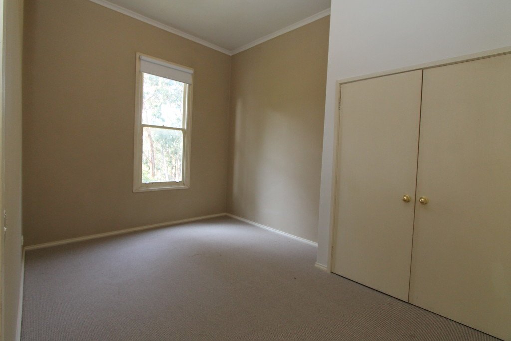 5 Alexander Court CRESWICK 6