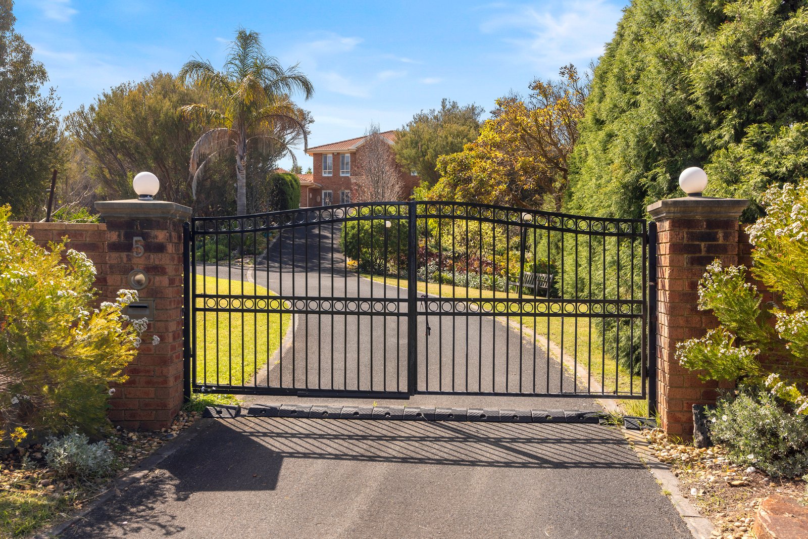 Real Estate and Property in 5 Alexandra Crescent, Rye, VIC