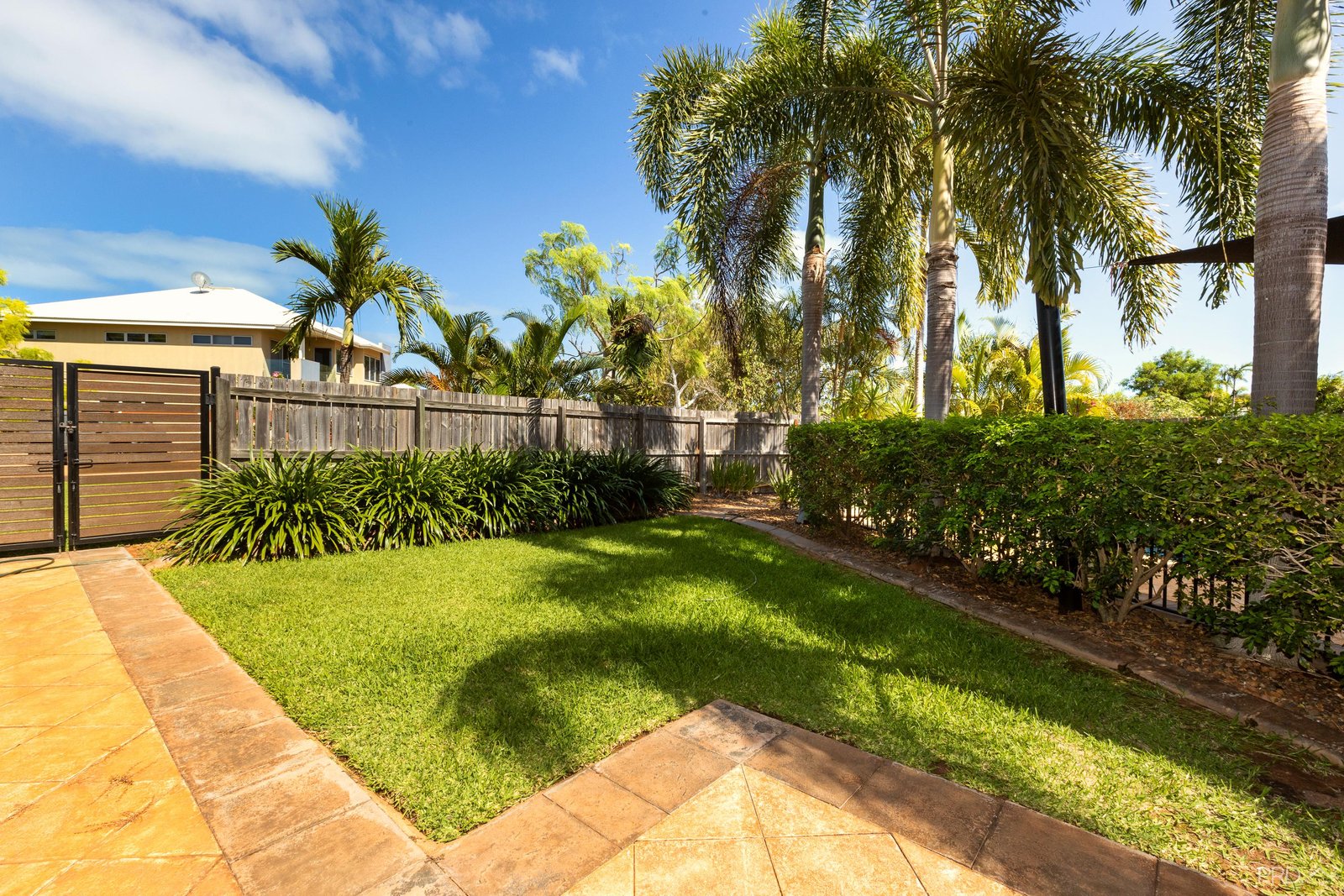 5 Alma Court CABLE BEACH 14