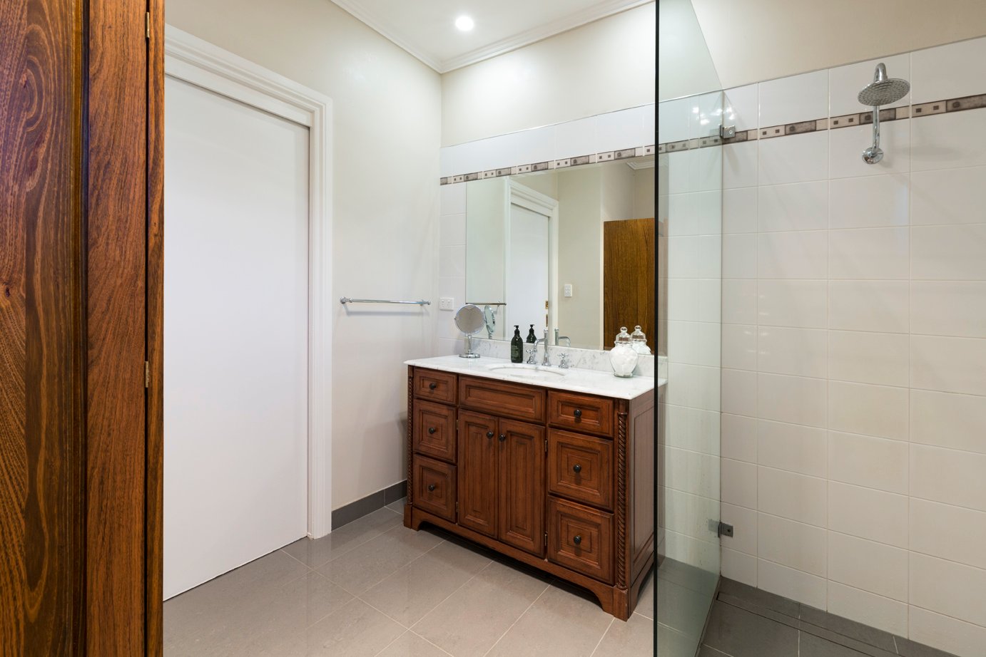 Real Estate and Property in 5 Almond Street , Caulfield South, VIC