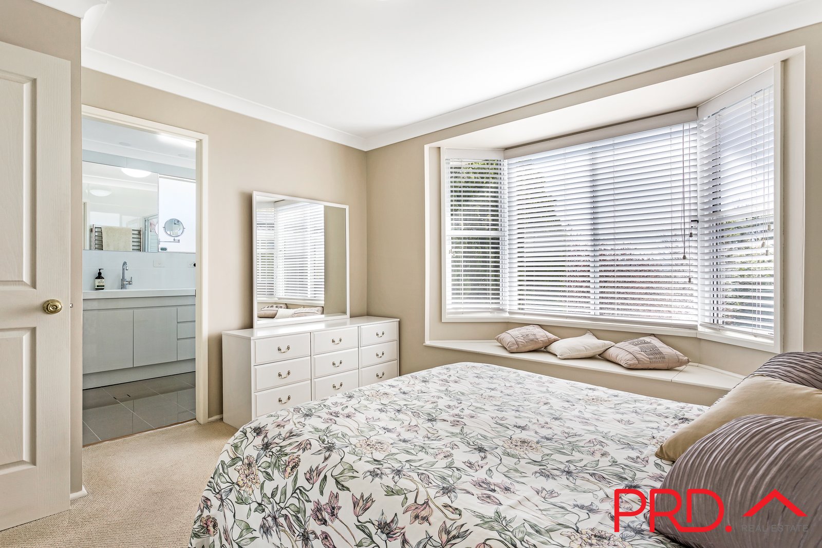 5 Amaroo Road TAMWORTH 15