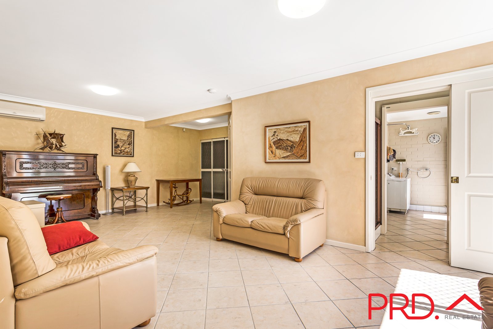 5 Amaroo Road TAMWORTH 20