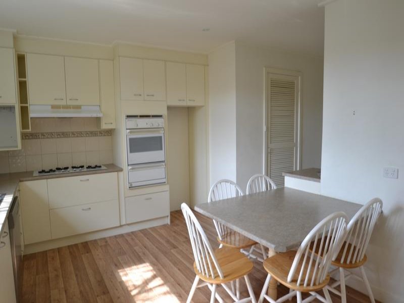 Gallery: 5 Amy Court
