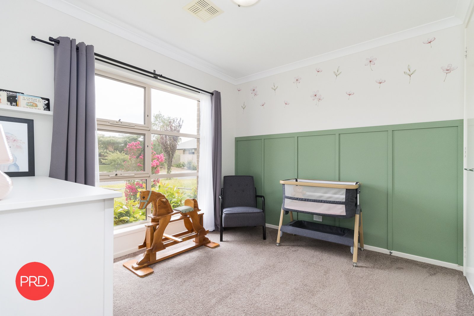 5 Angus Place BUNGENDORE 13