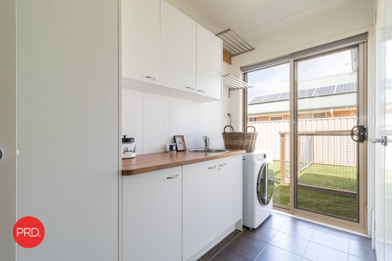 5 Angus Place BUNGENDORE 17