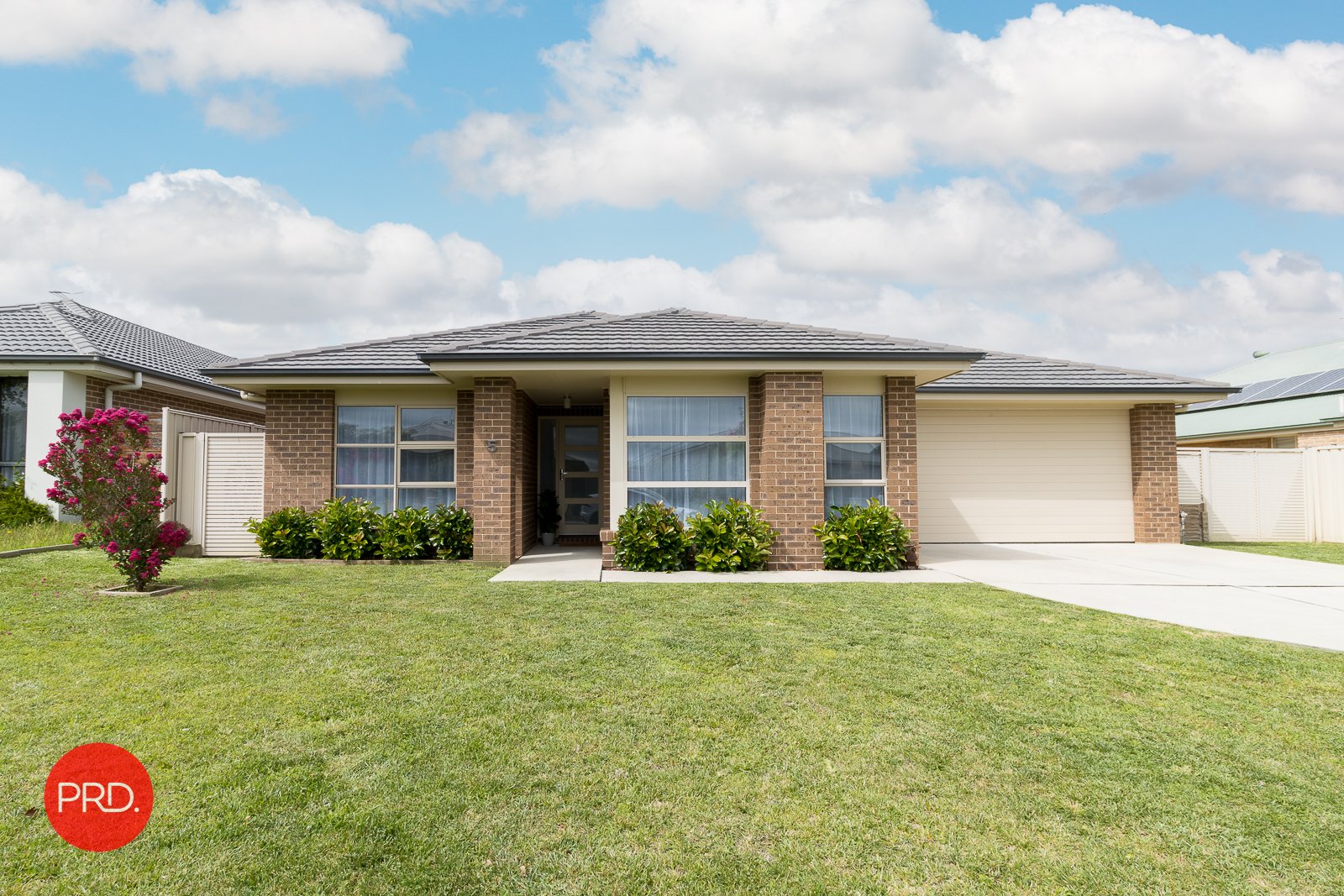 5 Angus Place BUNGENDORE 19