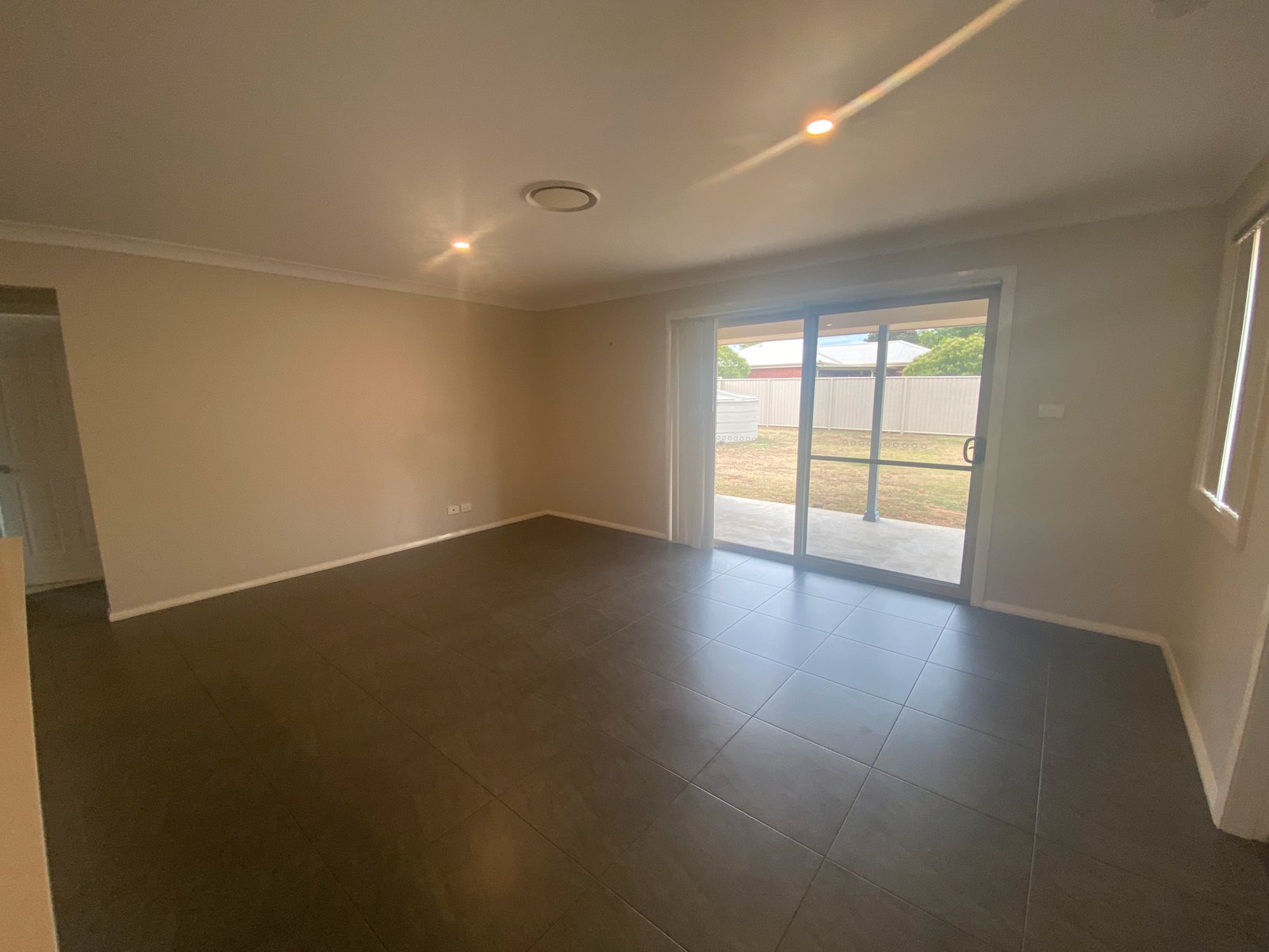 5 Appaloosa Place TAMWORTH 10