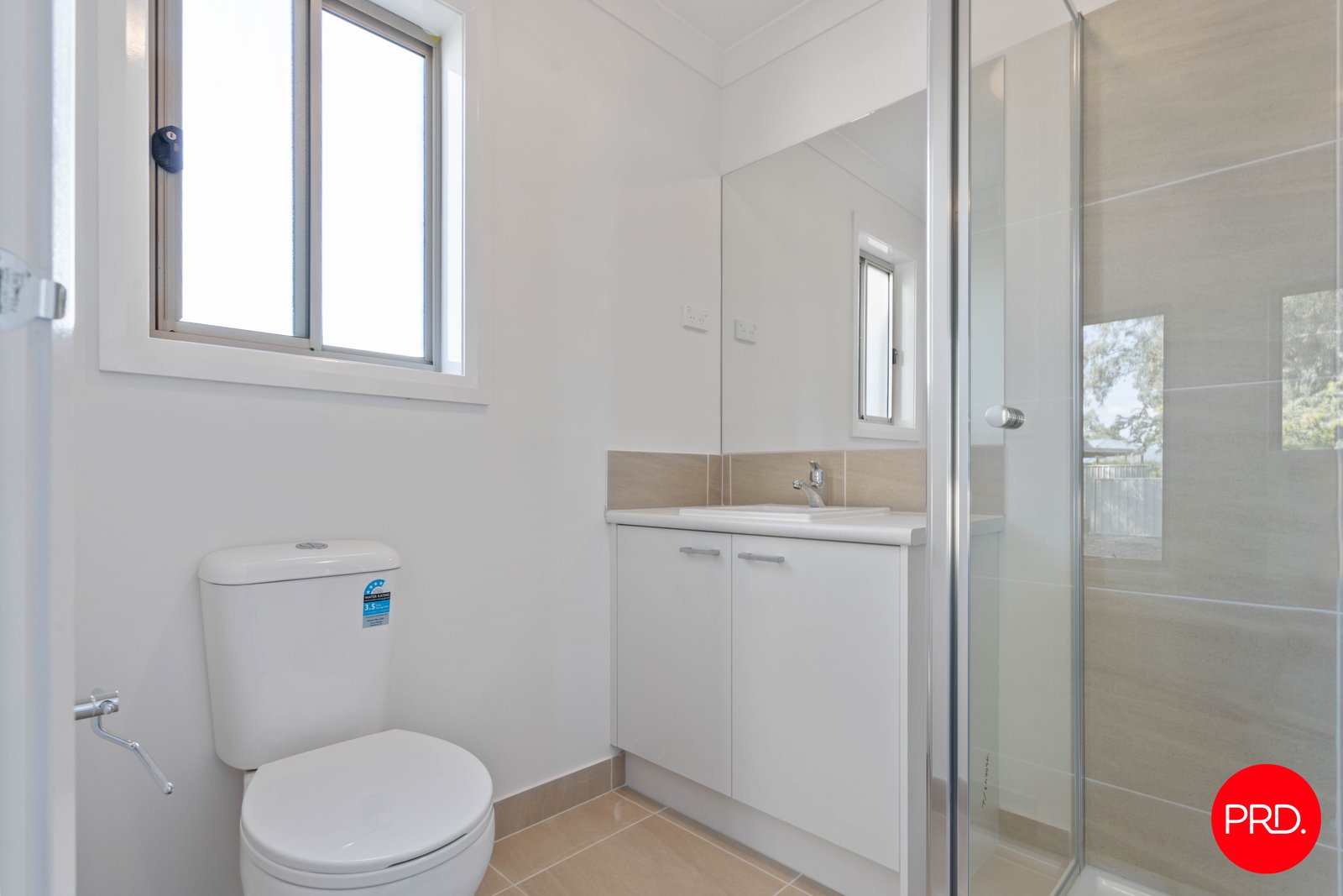 5 Argyle Lane ASCOT 7