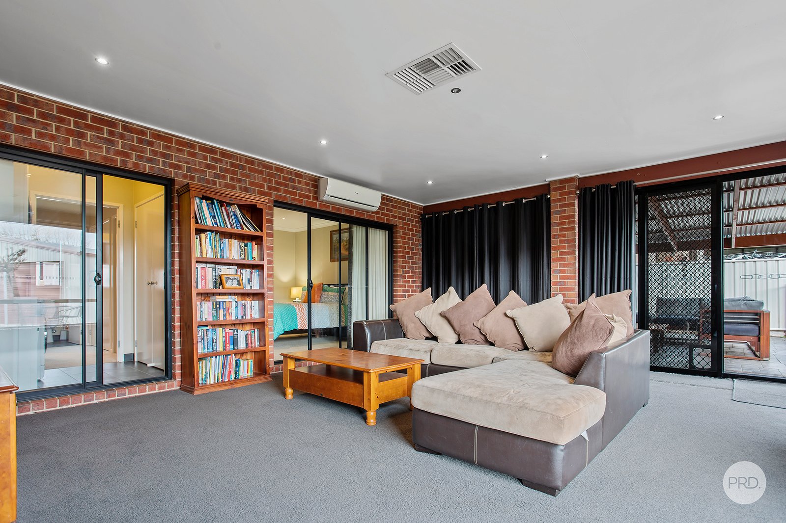 5 Arinya Close ASCOT 6